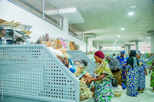 Construction Marché de Mènontin